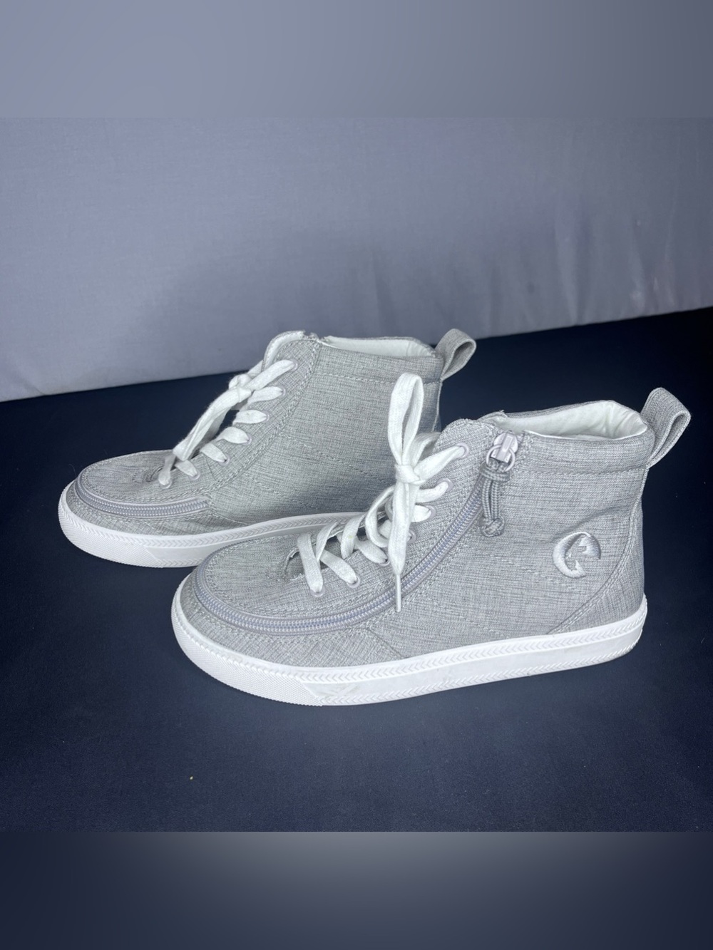Billy footwear adaptive kids  Gray High-Top Sneakers Size